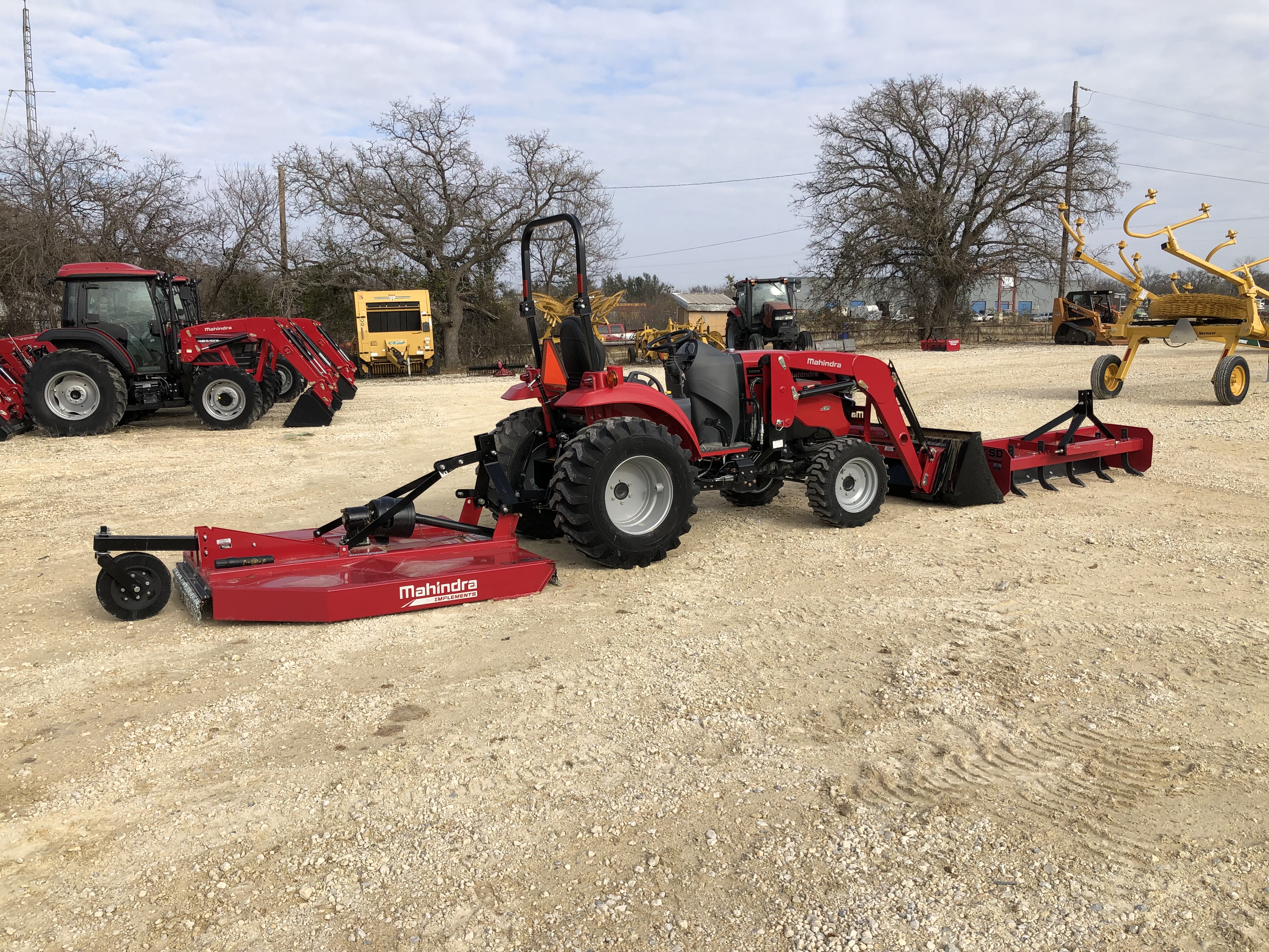 Mahindra 2555 4WD Cab Hydrostat Tractor Package_5 Mahindra 2555 4WD Cab Hydrostat Tractor Package for sale in Stephenville and Decatur, TX near Weatherford, Fort Worth, Granbury.