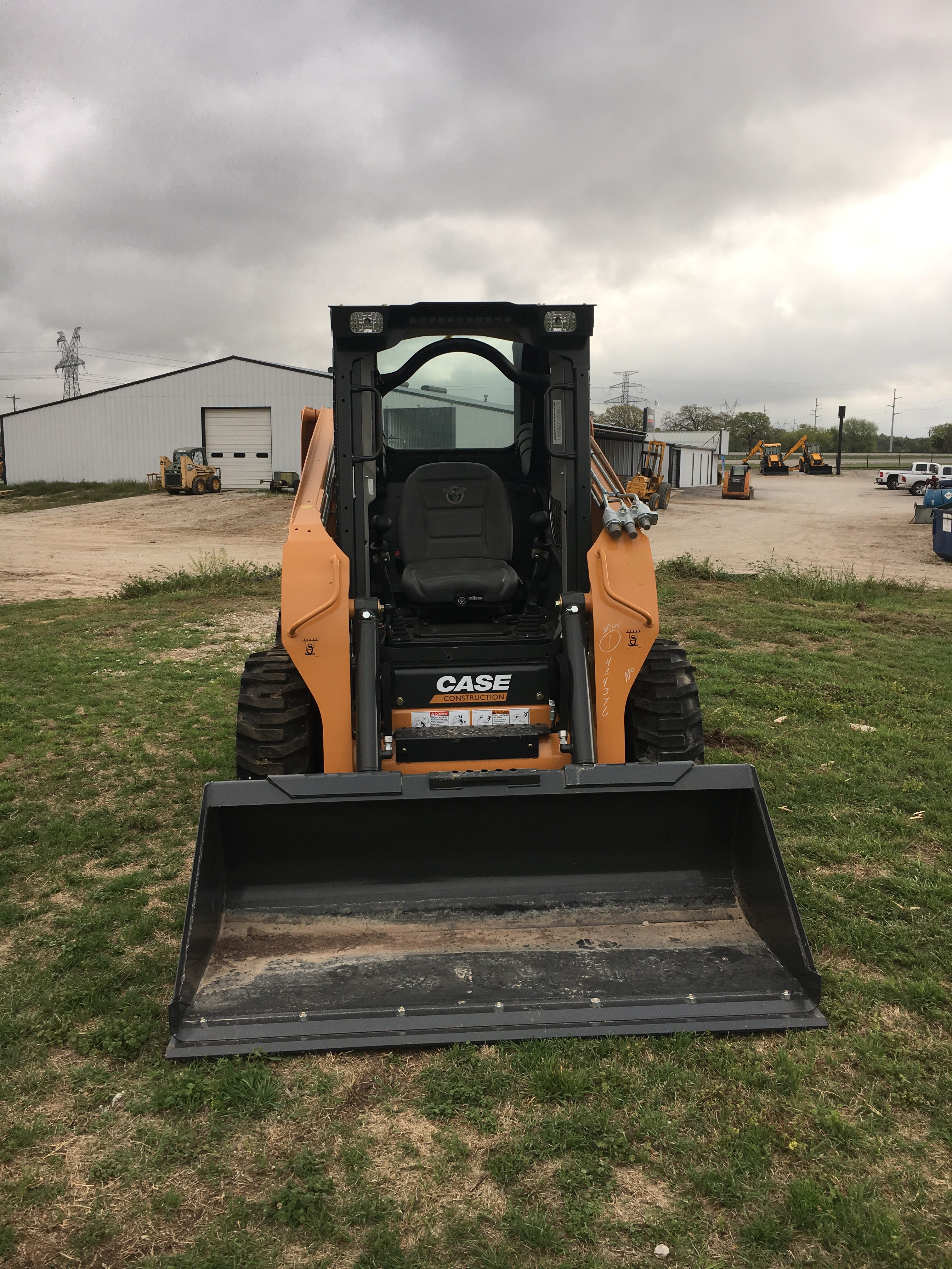 CASE SR175 Skid Steer for sale in Decatur and Stephenville, TX