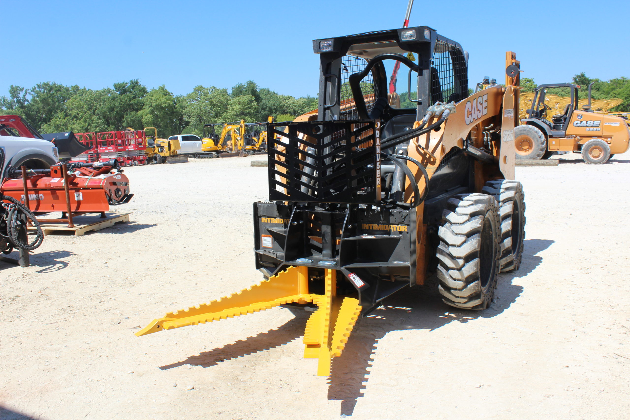 Danuser Intimidator Tree & Post Puller Equipment Listings