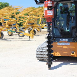 Hydraulic Post Hole Digger #020314 at Hendershot Equipment in Decatur and Stephenville, Texas. Post Hole diggers for sale near Weatherford, Burleson, TX.
